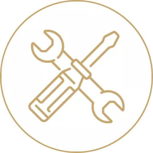 Schraubenschlüssel rund Icon von einem goldenen Schraubenschlüssel und einem Schraubenzieher die überkreuzt sind.